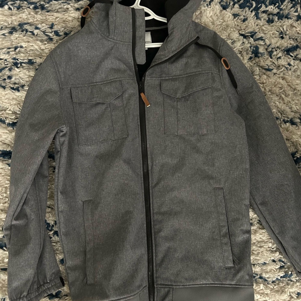 Empyre Gray Lightweight Shirt Jacket Versatile Design